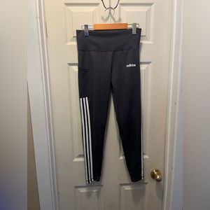 Adidas womens medium dark gray active leggings leg stripe